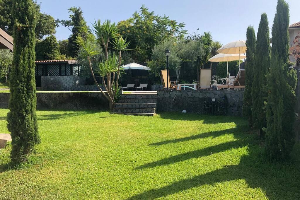Casa Di Paco A Nicolosi マスカルチーア エクステリア 写真