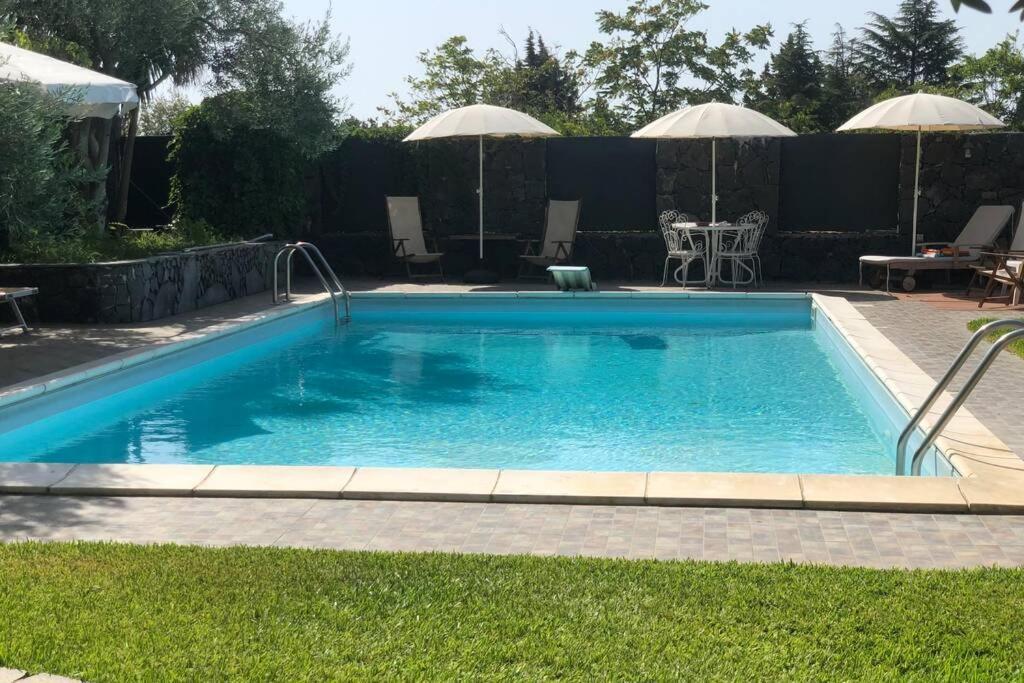 Casa Di Paco A Nicolosi マスカルチーア エクステリア 写真